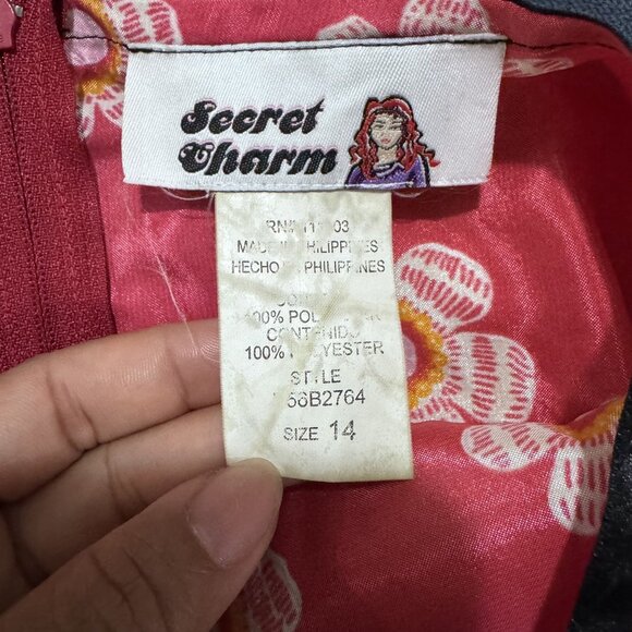 Vintage Secret Charm Women's Black/Red Floral Fit & Flare Flowy Mini Skirt Size - Picture 7 of 7